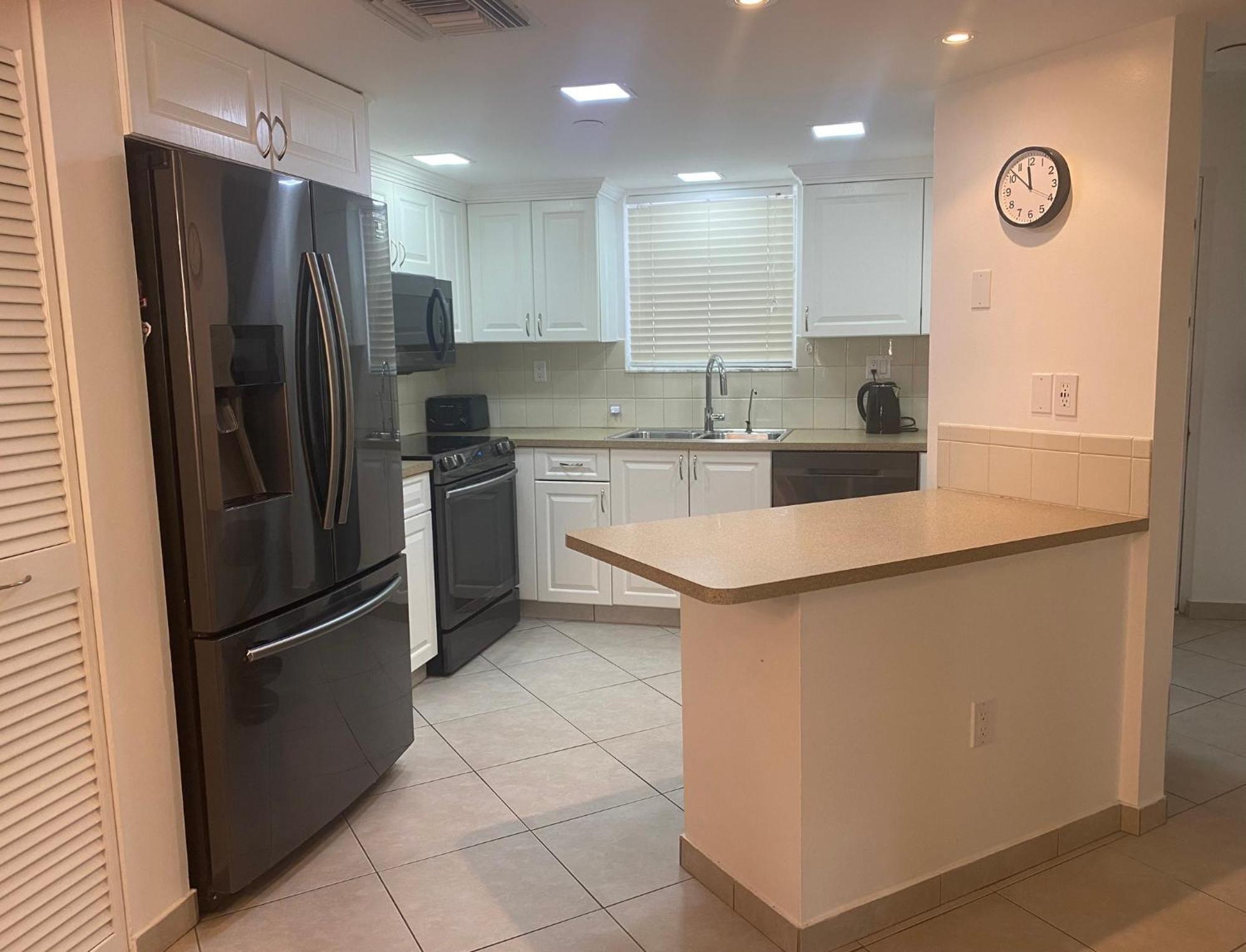Villa Le Frontenac Sunny Isles Beach Exterior foto