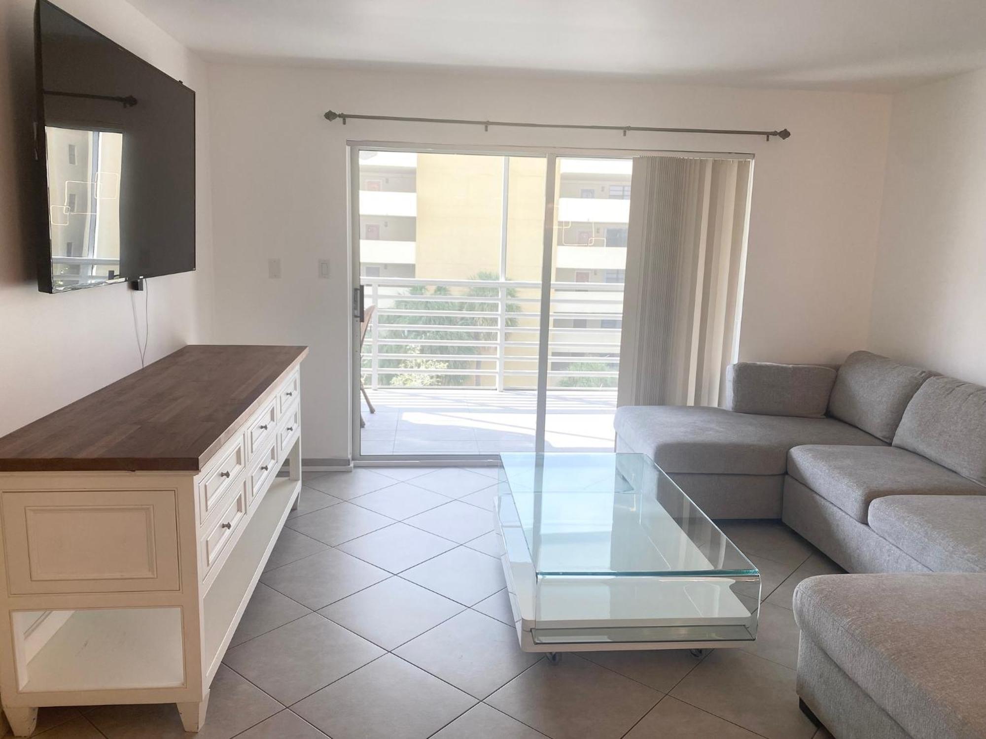 Villa Le Frontenac Sunny Isles Beach Exterior foto